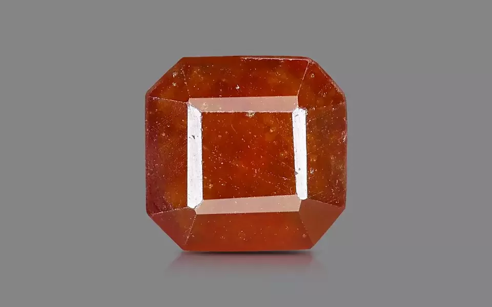 Hessonite (2.90-Carats)